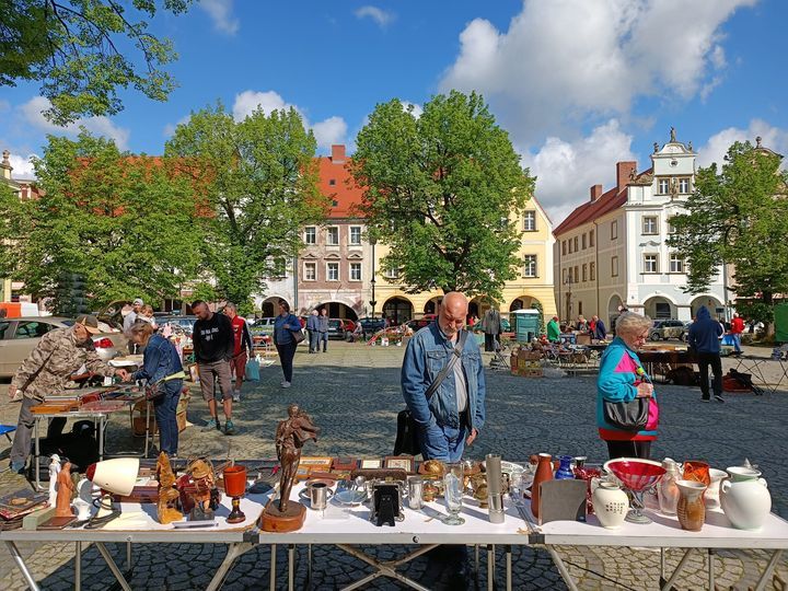 REGION, Kamienna Góra: Prawdziwy jarmark staroci