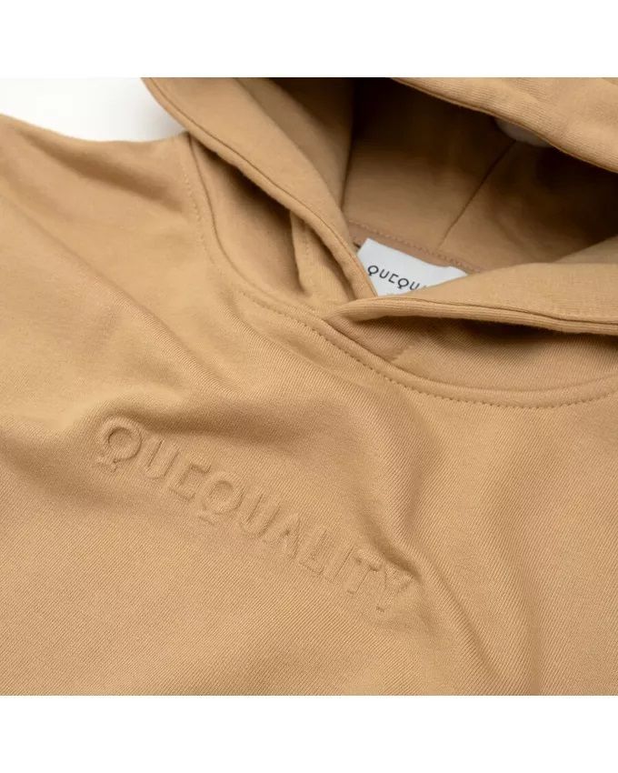 Wałbrzych/Kraj: Odzież streetwear – historia współczesnego stylu ubran. Sprawdź!