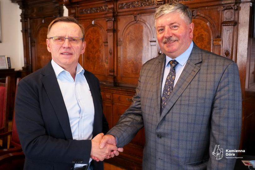 REGION, Kamienna Góra: Sekretarz objął urząd