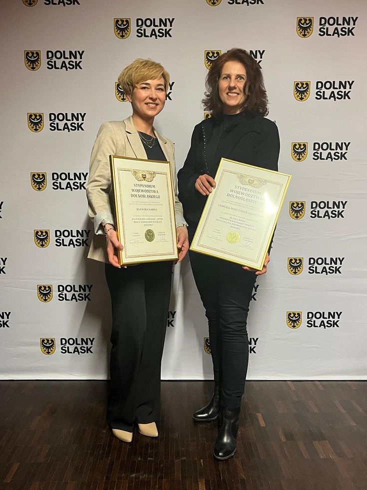 REGION, Jedlina-Zdrój/Struga: Stypendium dla Dyrektor CK i właścicielki Pałacu Struga