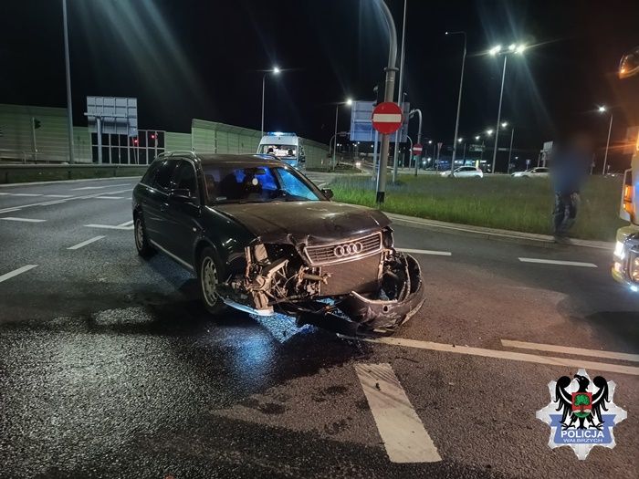 REGION, Szczawno-Zdrój: Kolizja na Rondzie Niepodległości
