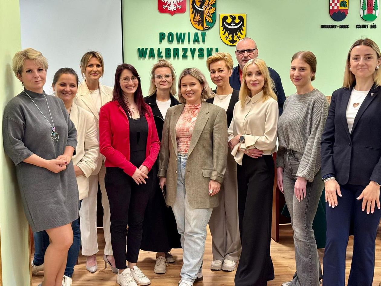 powiat wałbrzyski: Promocja ma dać efekty