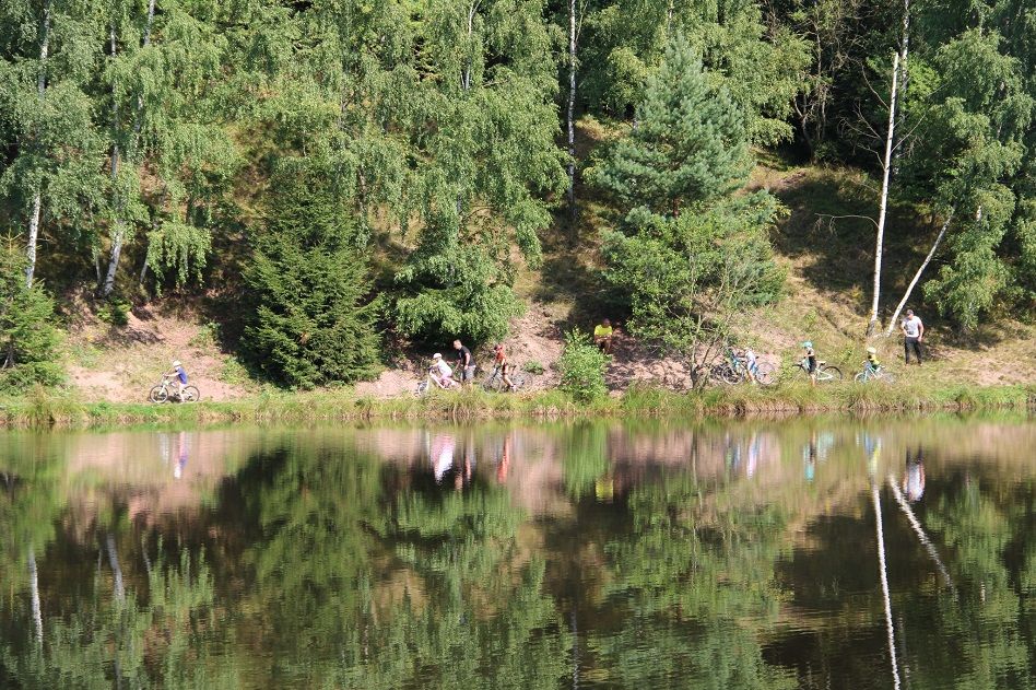 Grzędy: Zalew areną zmagań kolarzy