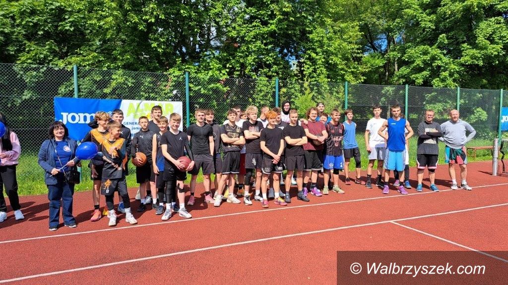 Wałbrzych: Turniej Koszykówki Ulicznej