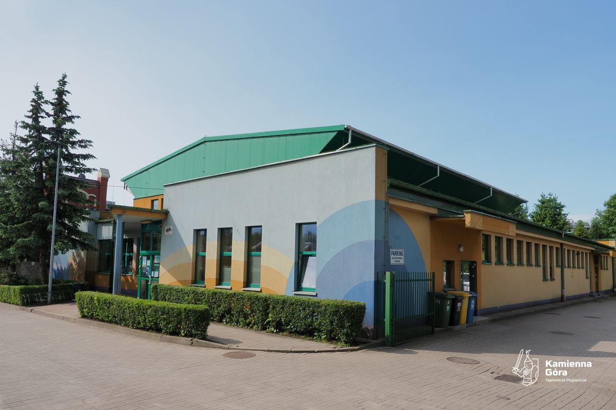 REGION, Kamienna Góra: Basen do odnowy