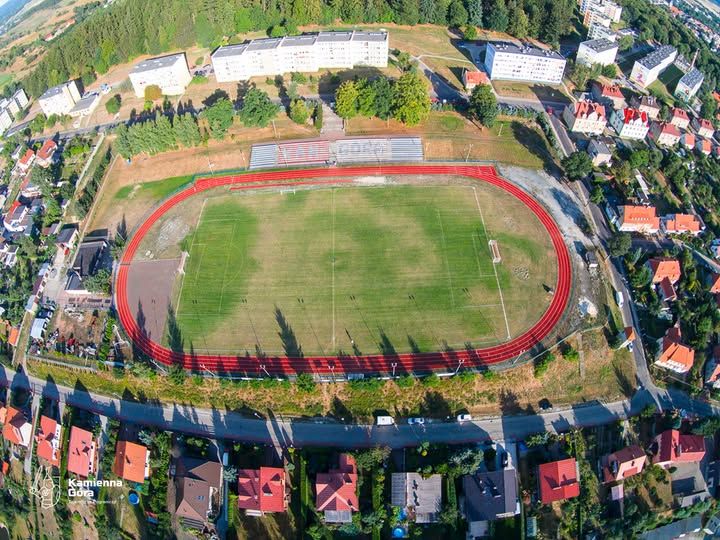 REGION, Kamienna Góra: Stadion do modernizacji