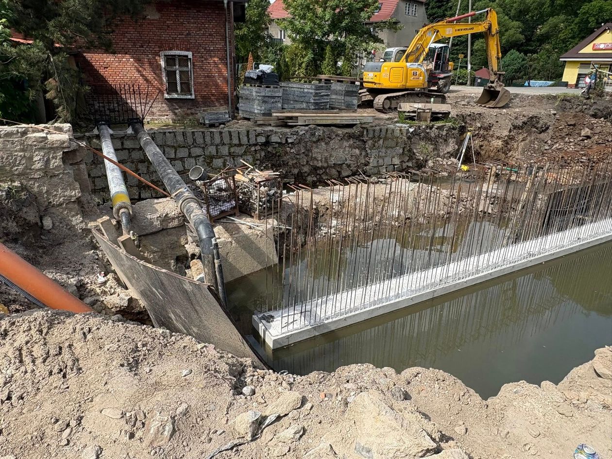 REGION, Jugowice: Most w Jugowicach coraz bliżej
