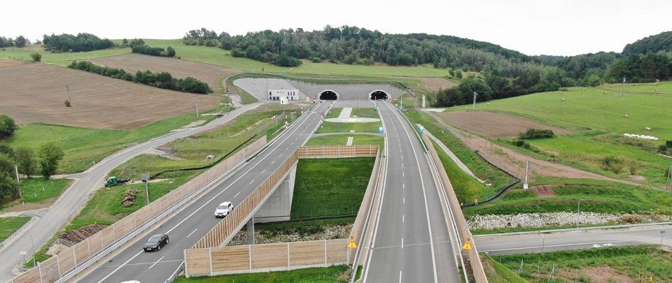 REGION: Pierwsze urodziny tuneli na S3