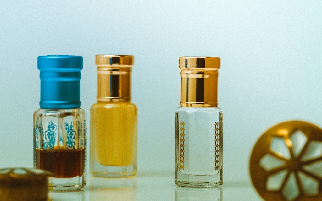 Wałbrzych/Kraj: Jak nosić arabskie perfumy – sztuka kobiecego zapachu w rytmie slow beauty