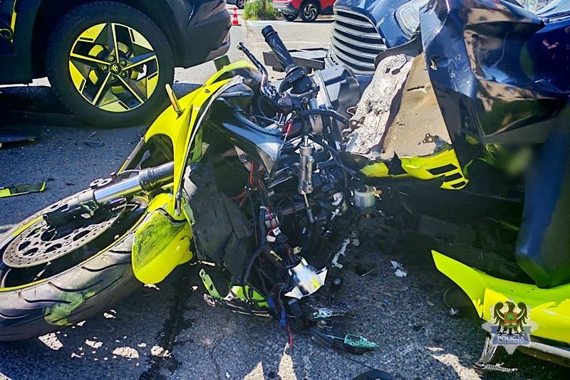 Wałbrzych: Motocyklista poważnie poturbowany