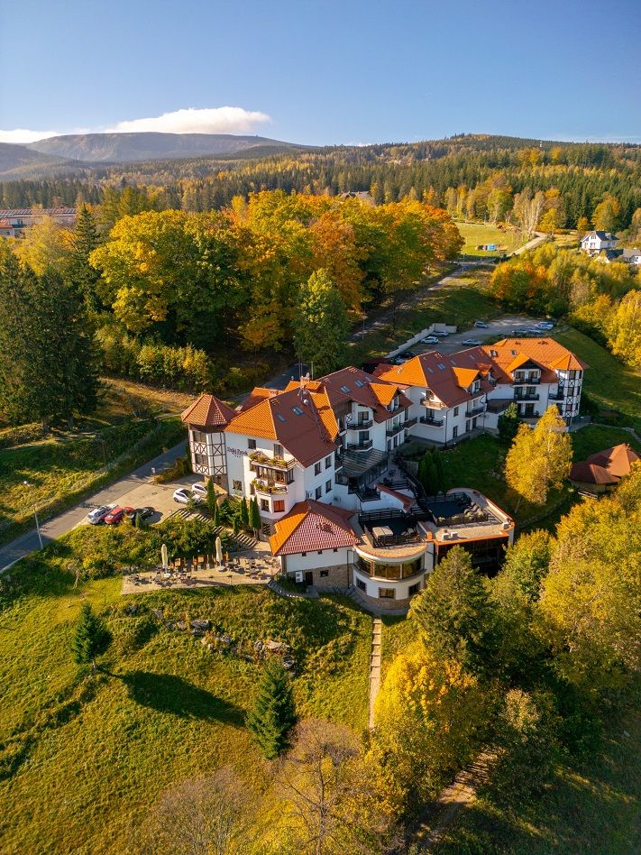 Wałbrzych/Karpacz: Karpacz – kierunek na weekend i wakacje z Dolnego Śląska