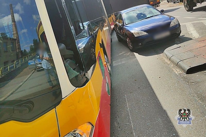 Wałbrzych: Pasażerka autobusu w szpitalu