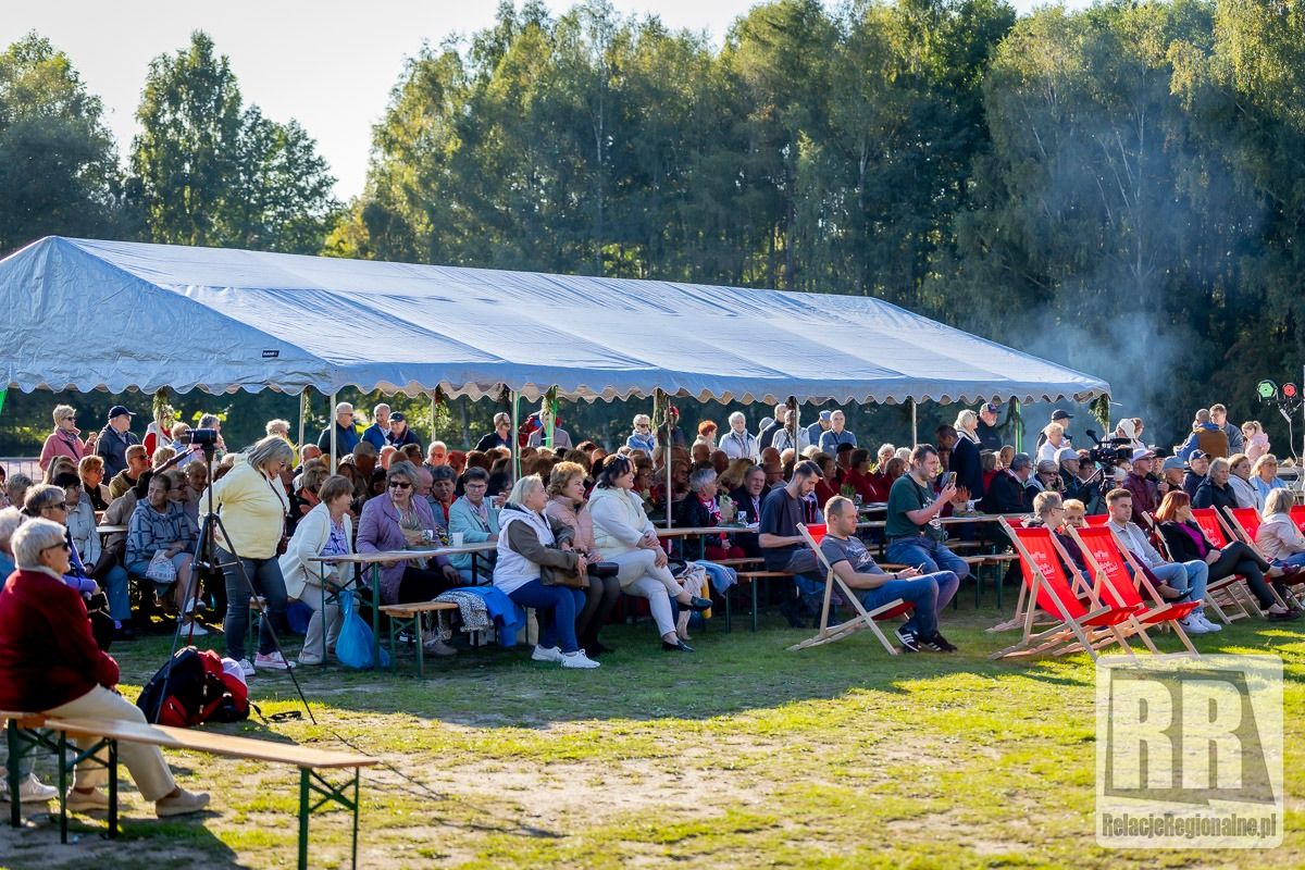 REGION, Kamienna Góra: Na ludowo i sportowo
