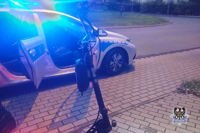 Wałbrzych: Hulajnogą prosto pod samochód