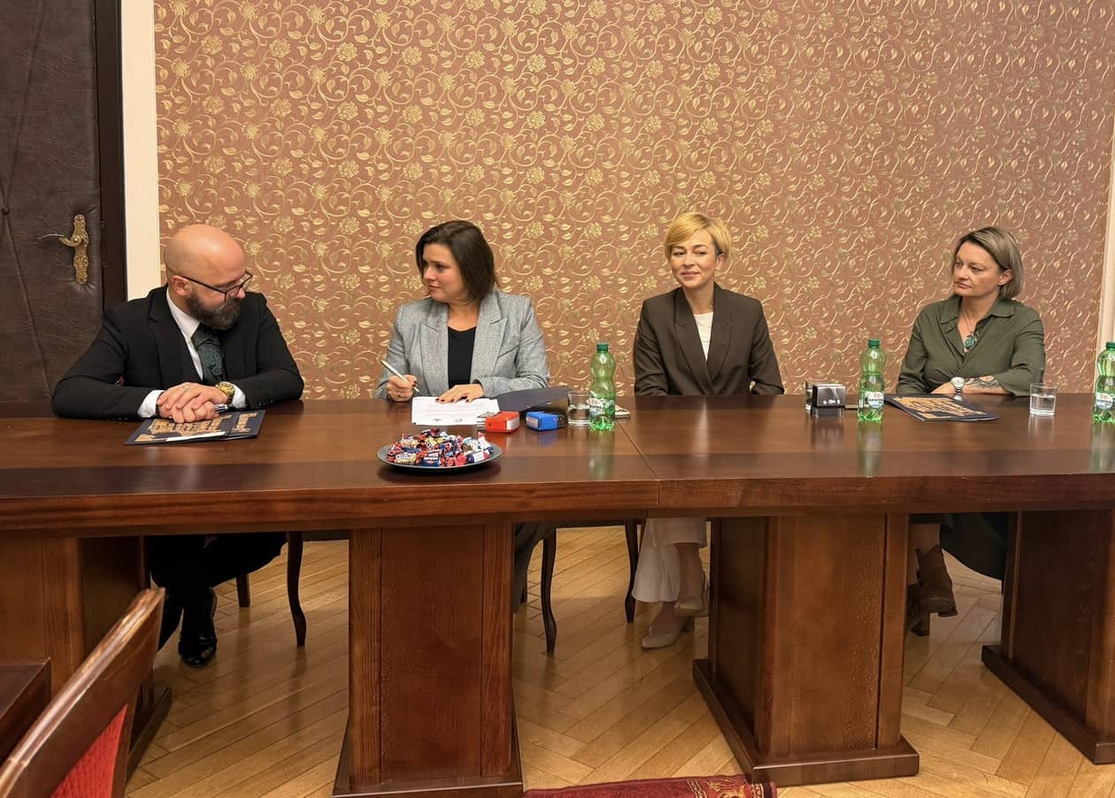 Wałbrzych/Jedlina-Zdrój: Kolejne ważne umowy