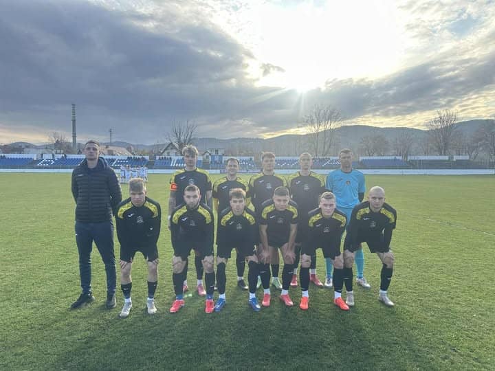 REGION: Szczyt bliski sprawienia sensacji