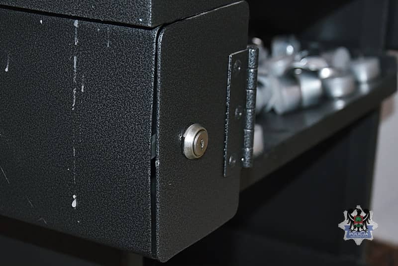 Wałbrzych: Ukradł kościelne kasetki