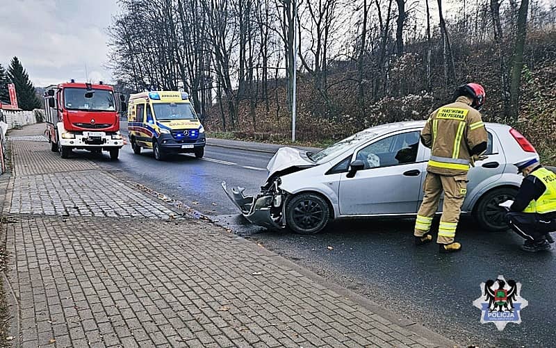 Wałbrzych: Zatrzymała się na murze