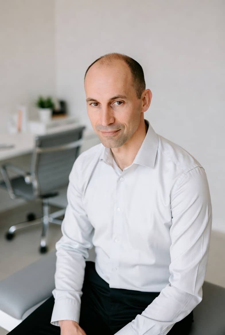 Wałbrzych/Kraj: Najlepsze witaminy na włosy – które naprawdę działają? Czy szampony na wypadanie włosów to ściema?