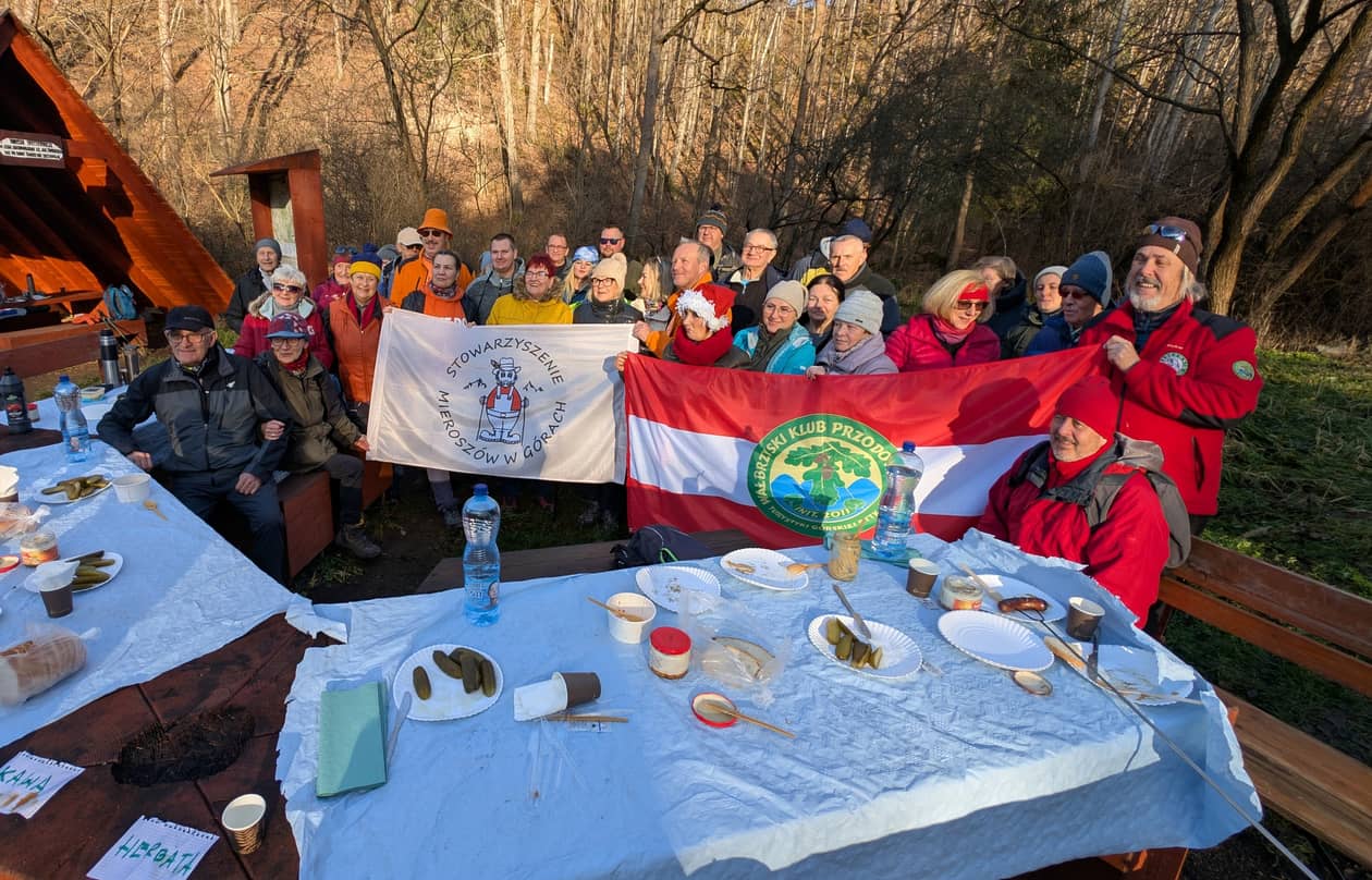 Wałbrzych/REGION: Sezon zakończyli na szlaku