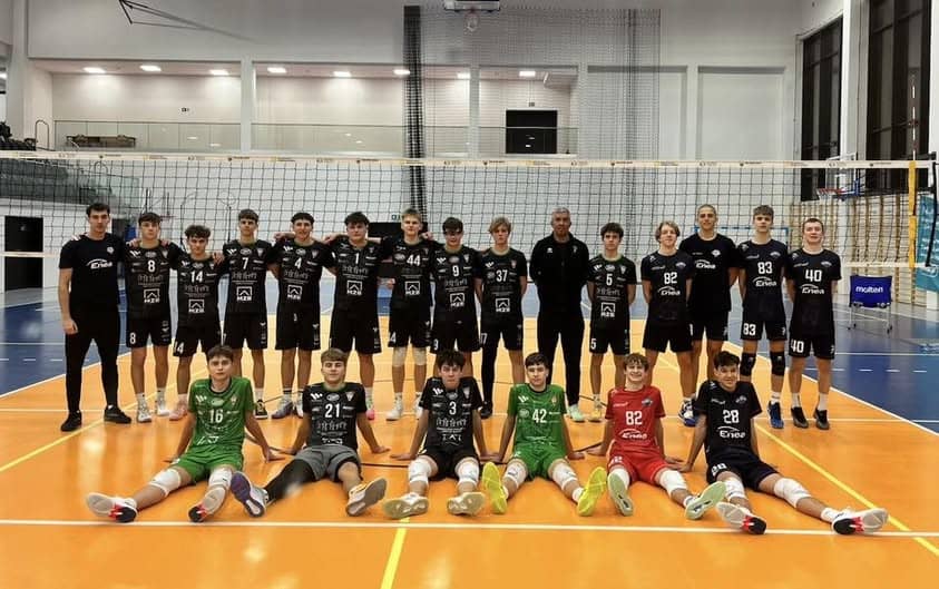 Wałbrzych: Siatkarski dwumecz w Hali ANS