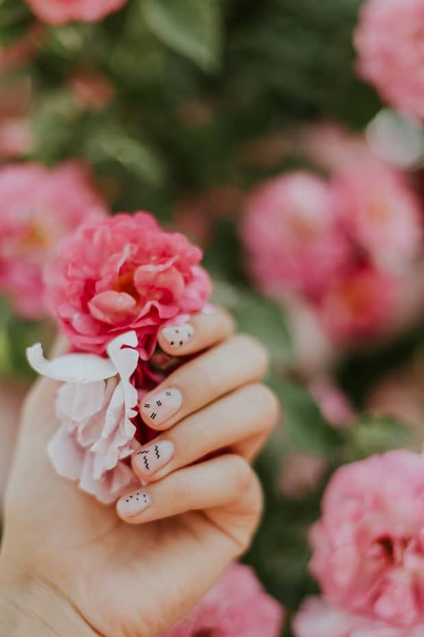 Wałbrzych/Kraj: Paznokcie przedłużane na szablonach – ranking trendów na 2026 rok