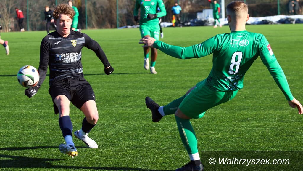 Wałbrzych: Solidna lekcja futbolu