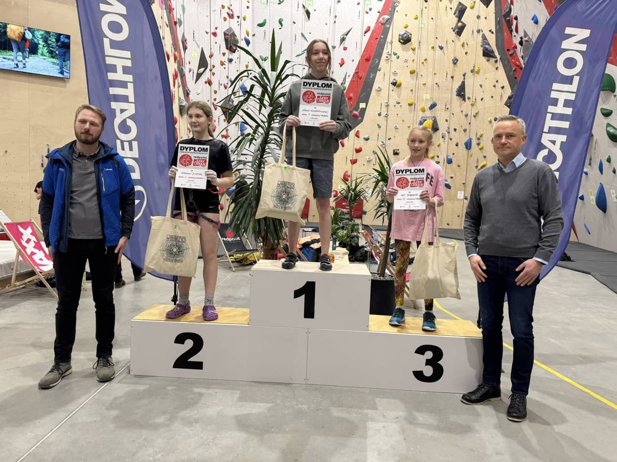 Wałbrzych: Młodzi wspinacze sięgają coraz wyżej!