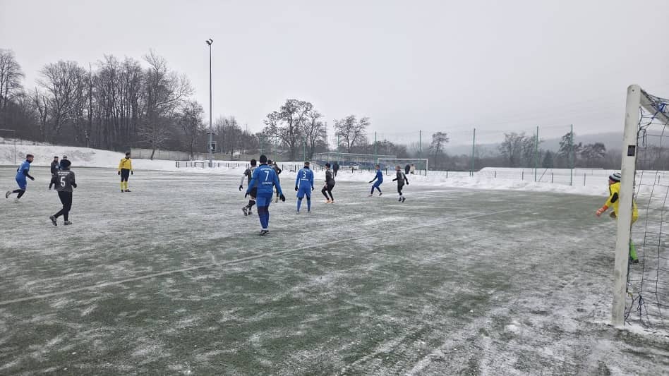 REGION: Gwarek postawił się Victorii