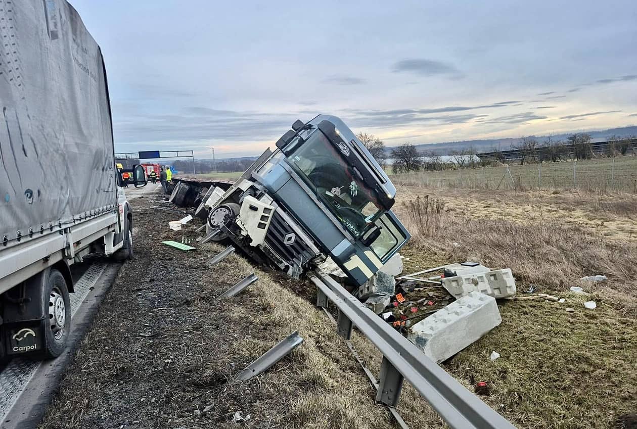 Dolny Śląsk: Dramat na autostradzie. Nie żyje jedna osoba!