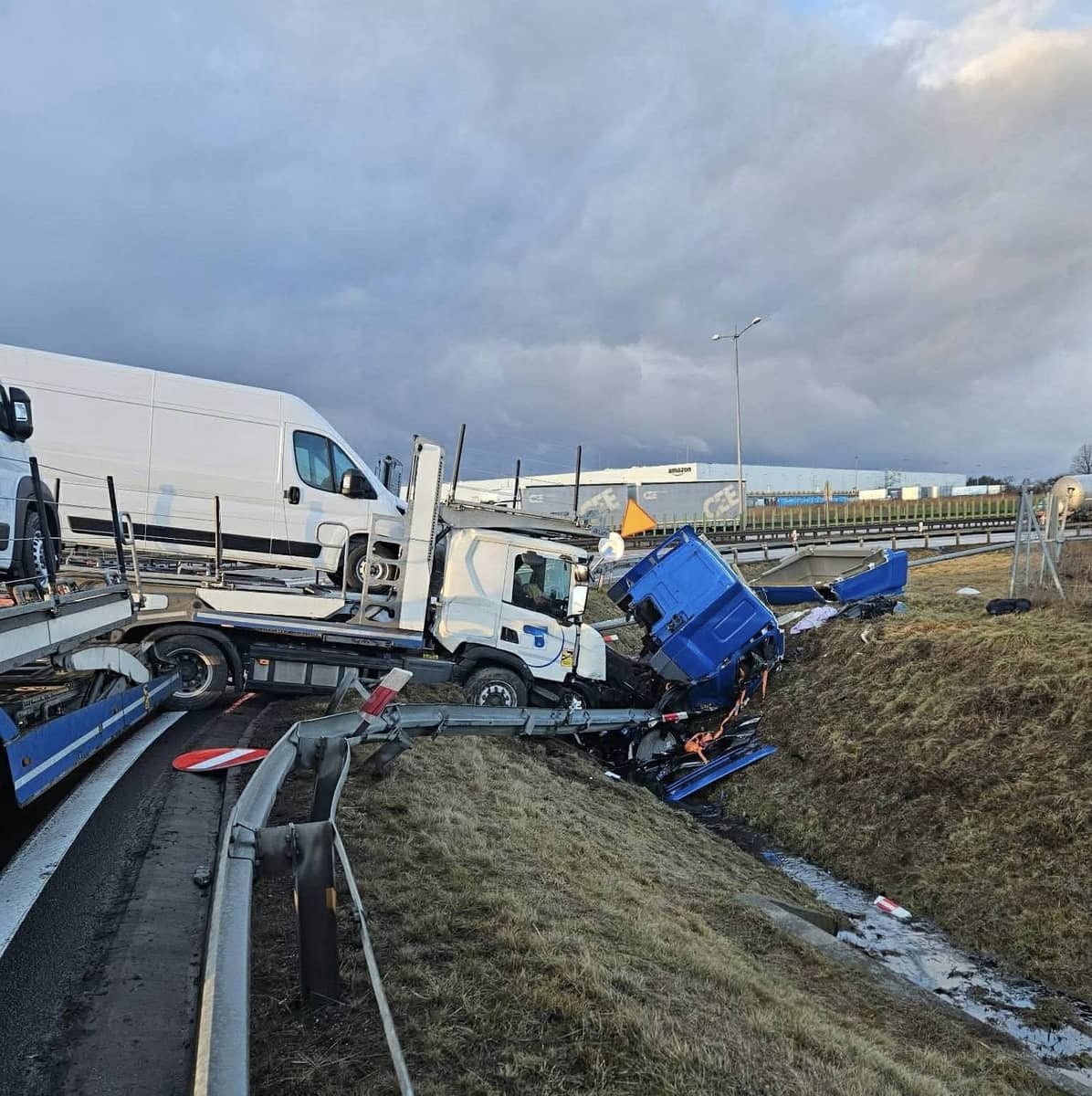 Dolny Śląsk: Poważne zderzenie pojazdów ciężarowych