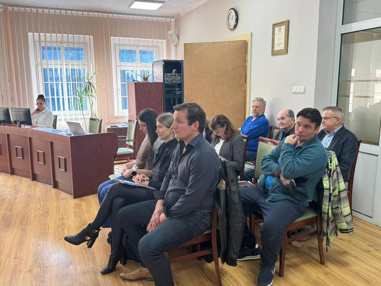 REGION, Struga: Mieszkańcy Strugi na sesji