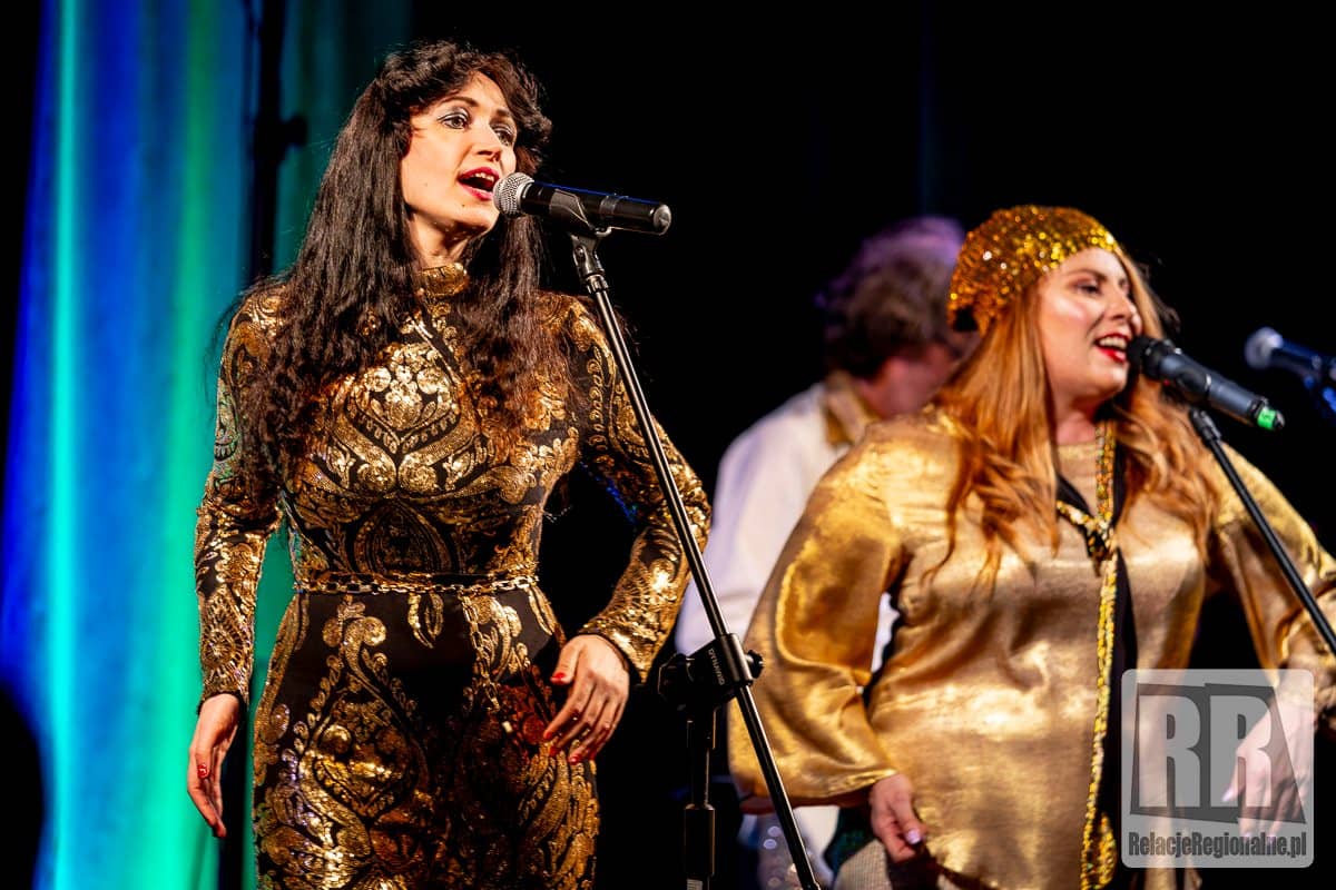 REGION, Boguszów-Gorce: Muzyczna podróż z przebojami ABBY