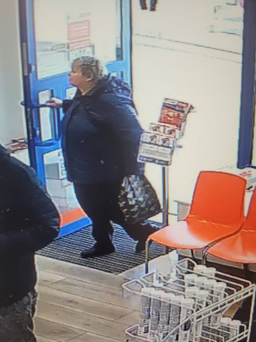 Wałbrzych: Apteka zwraca się o pomoc