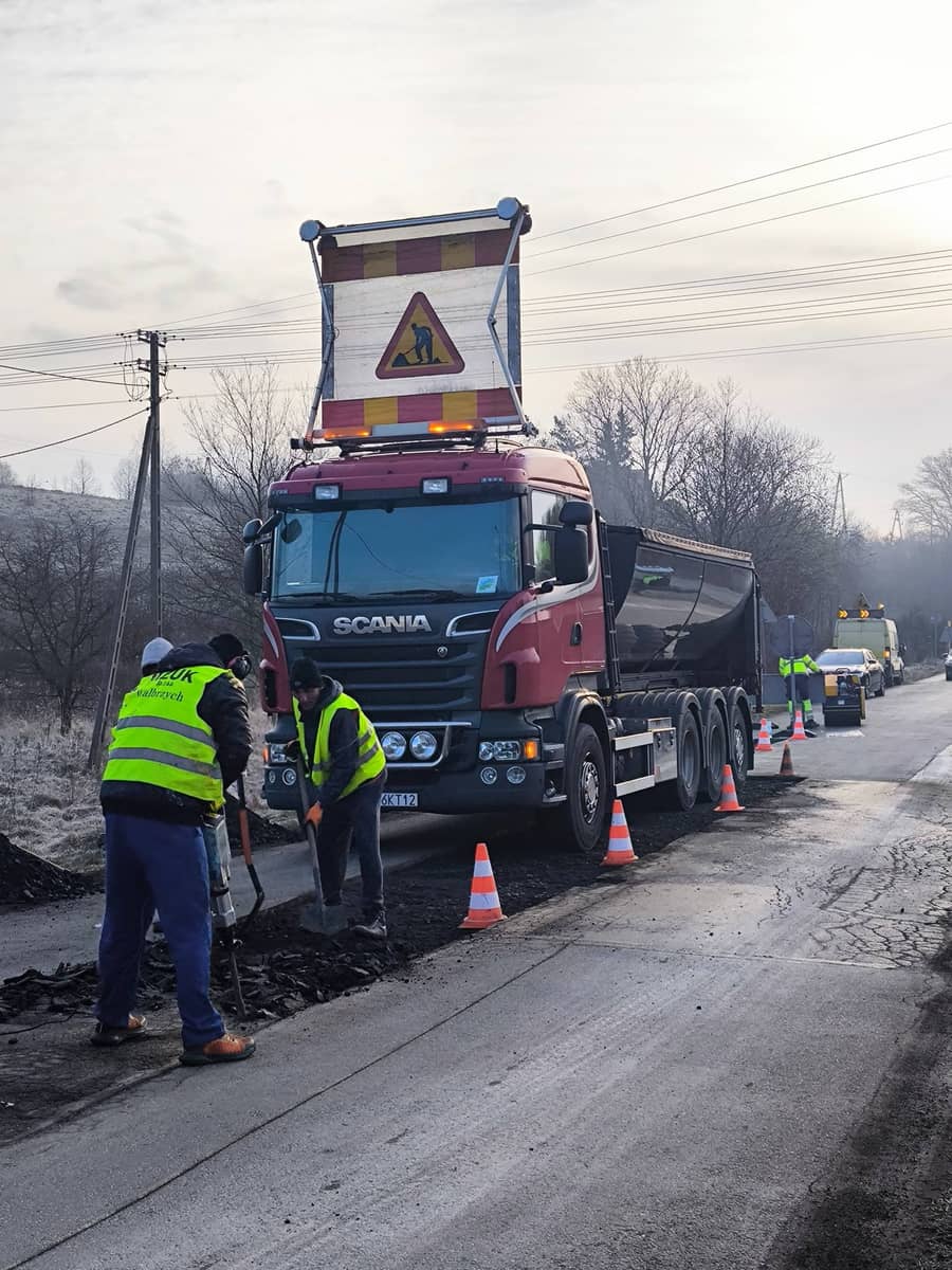 Wałbrzych: Łatanie dziur czas zacząć
