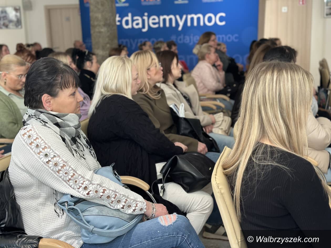 Wałbrzych: Kolejni mieszkańcy otrzymują wsparcie