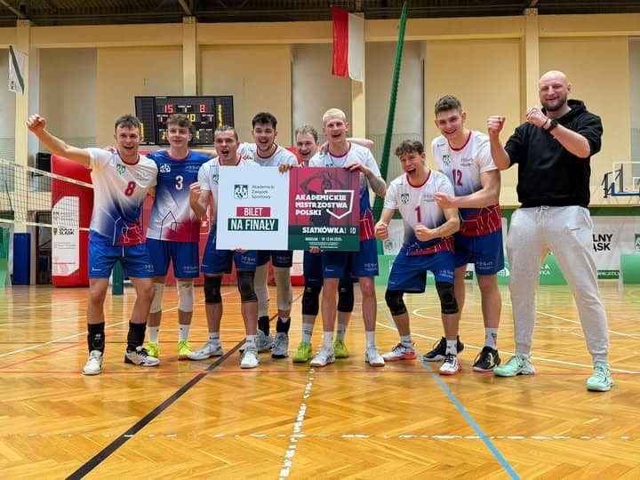 Wałbrzych/Kraj: Drugie miejsce i awans do finałów