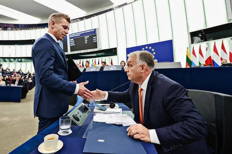 Kraj: Słodko–kwaśne pożegnanie Orbana