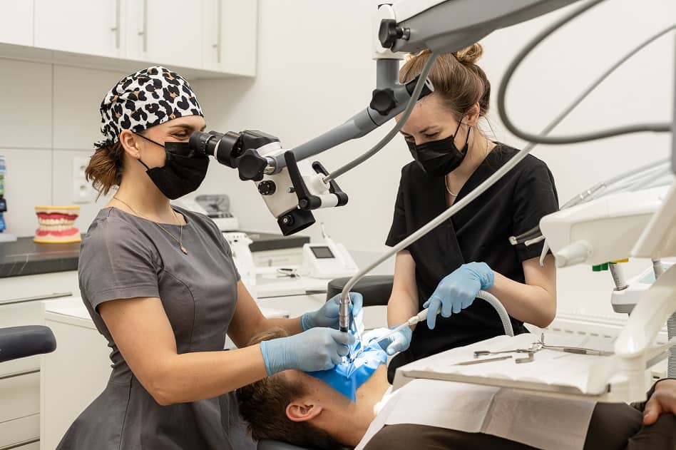 Wałbrzych/Kraj: Nowoczesna stomatologia blisko Wałbrzycha – jakie usługi oferują centra stomatologiczne we Wrocławiu?