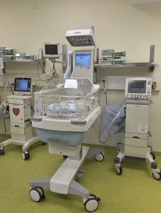 Wałbrzych: Zakupili inkubator hybrydowy