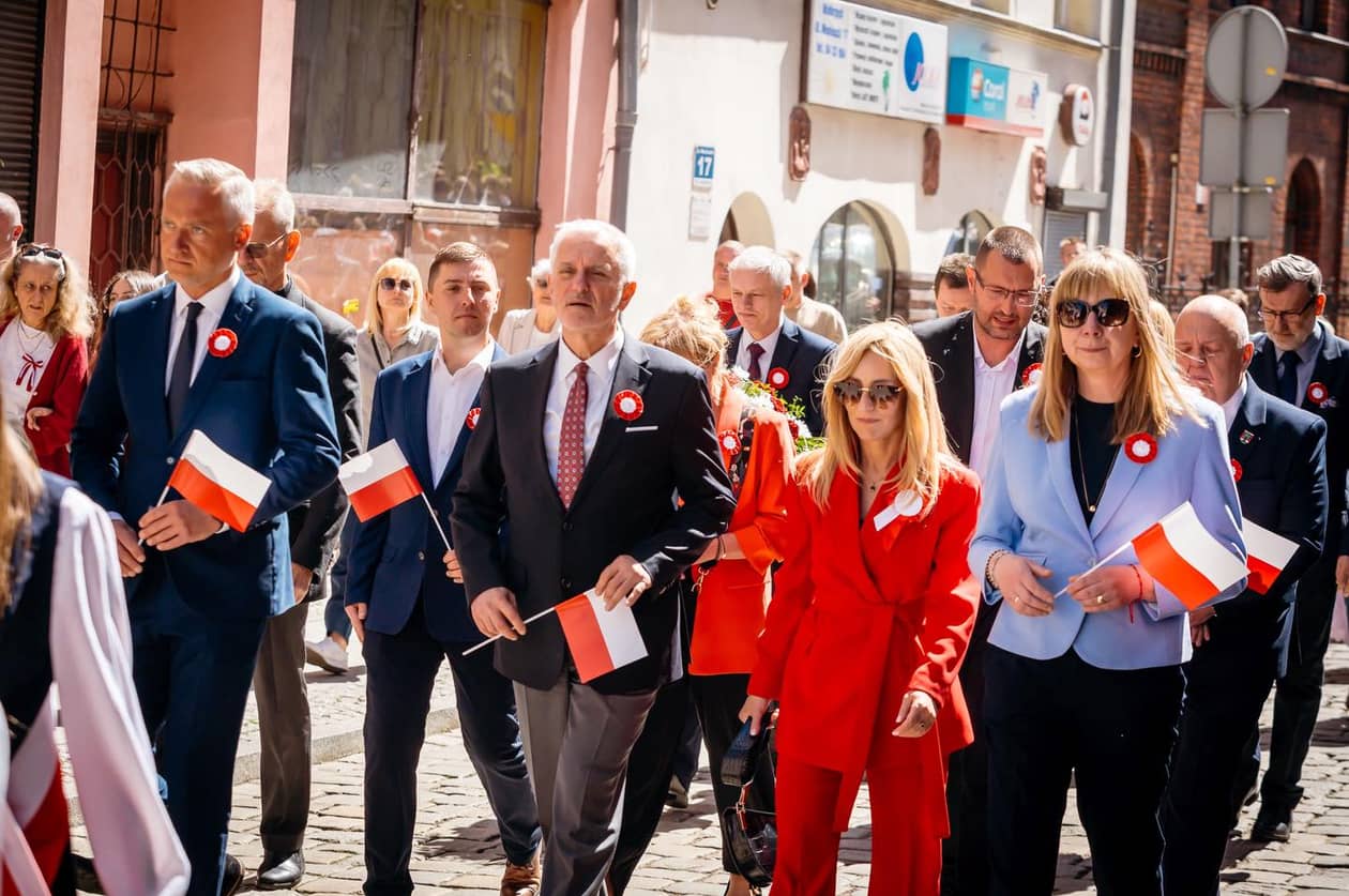 Wałbrzych: Wałbrzych uczcił 235. rocznicę Święta Konstytucji 3 Maja