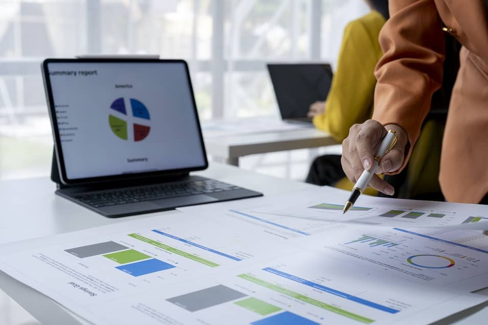 Wałbrzych/Kraj: Jak mierzyć skuteczność usług marketingowych w B2B?