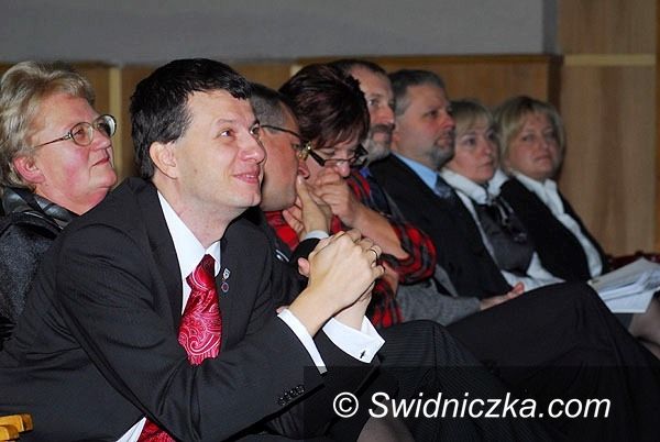 Świdnica: Jak zapobiec przemocy wobec dzieci?