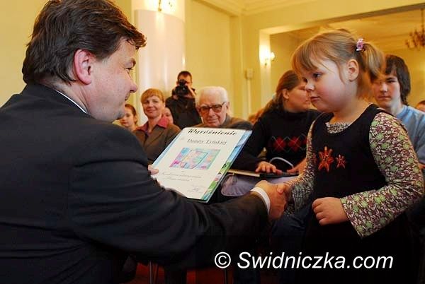 Świdnica: Flaga w oczach małolata