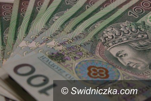 Region - Świebodzice: Świebodziczanie szturmują mieszkaniówkę...