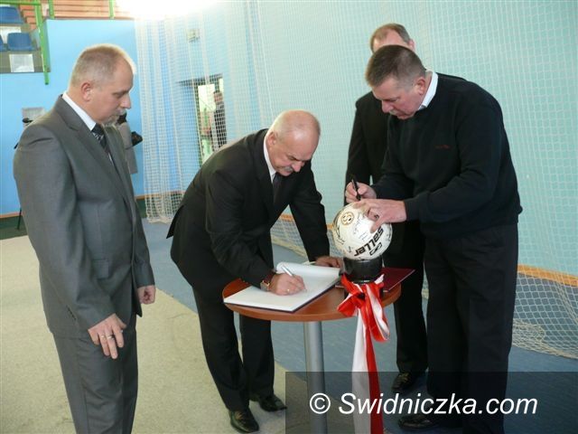 Region - Strzegom: Strzegomski „Orlik” oficjalnie otwarty