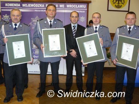 Świdnica: Certyfikat ISO dla świdnickiej policji