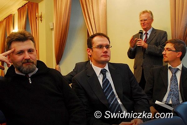 Świdnica: Młodzi świdniczanie w oczach naukowców