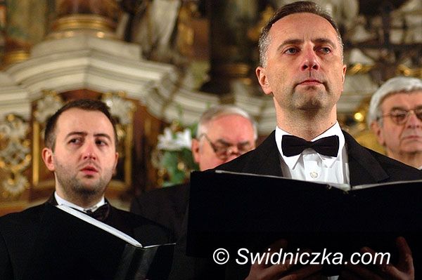 Świdnica: Podmienili chór...