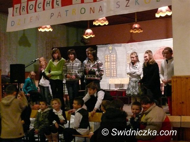 Region - Strzegom: Mickiewicz na wesoło i przez całą noc